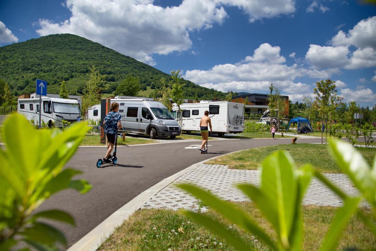 Mobile Homes Camping Plitvice سوملجاناك المظهر الخارجي الصورة